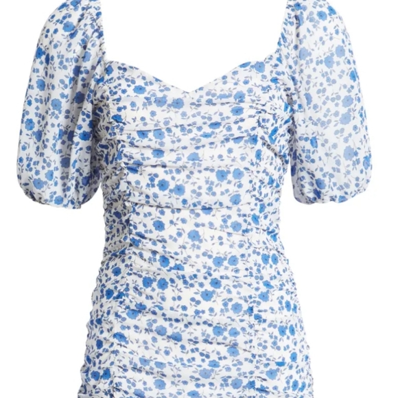 All in favor Sasha ruched floral mini dress - Picture 6 of 16
